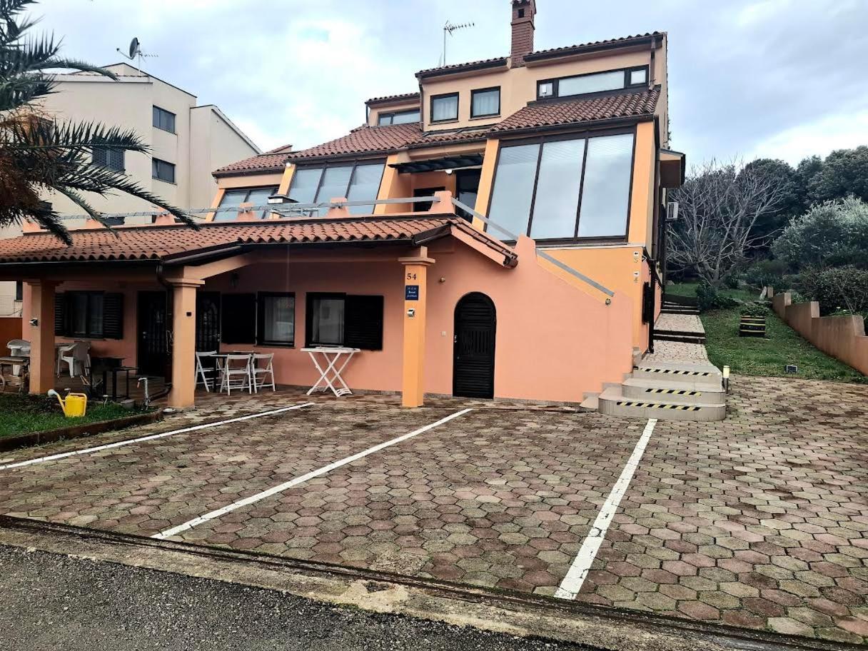 Apartmani Delas Пєщана-Увала Екстер'єр фото